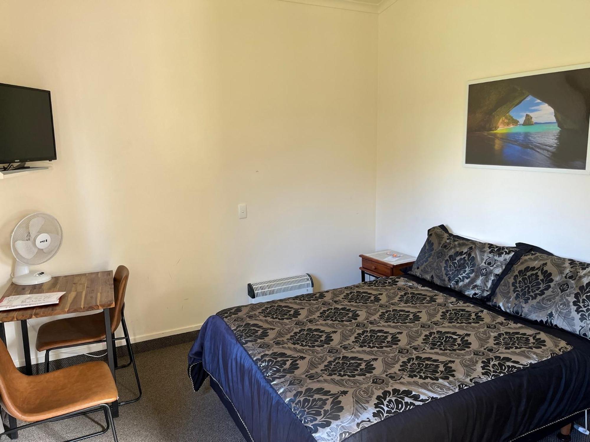 Caves Motor Inn Te Kuiti Exterior photo
