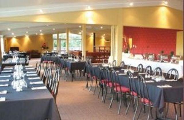 Caves Motor Inn Te Kuiti Exterior photo